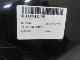 Honda Accord Błotnik przedni 