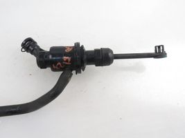 Renault Koleos I Clutch master cylinder 