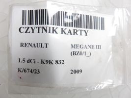 Renault Megane III Czytnik karty 