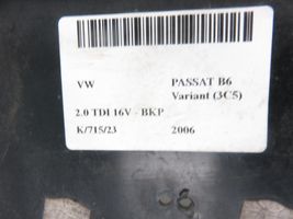 Volkswagen PASSAT B6 Grille de calandre avant 3C0853651AF