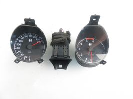 Alfa Romeo 156 Speedometer (instrument cluster) 156036355