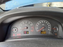 Opel Vectra C Compteur de vitesse tableau de bord 