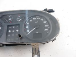 Opel Vivaro Compteur de vitesse tableau de bord 8200252450