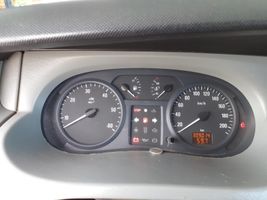 Opel Vivaro Nopeusmittari (mittaristo) 8200252450