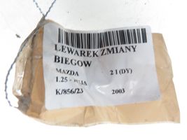 Mazda 2 Lewarek zmiany biegów / górny 