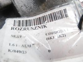 Seat Cordoba (6K) Rozrusznik 0001107025