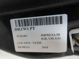 Subaru Impreza III Задняя дверь 