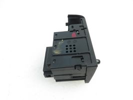 Volkswagen Vento Light switch 