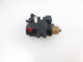 Opel Astra H Valve vacuum 