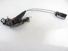 Toyota Corolla Verso E121 Front door lock 