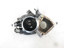 Ford Mondeo Mk III Vacuum pump 