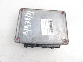 Volkswagen Polo III 6N 6N2 6NF Variklio valdymo blokas 0281001679