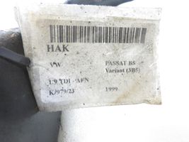 Volkswagen PASSAT B5 Hak holowniczy / Komplet 