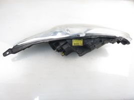 Ford Fiesta Lampa przednia 