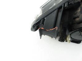 BMW X6 E71 Lampa przednia 