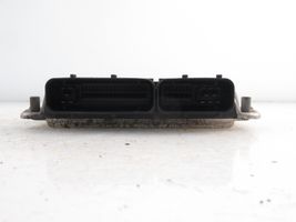 Volkswagen Bora Sterownik / Moduł ECU 0281010497