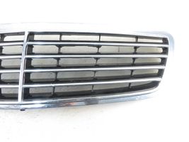 Mercedes-Benz C AMG W203 Atrapa chłodnicy / Grill 