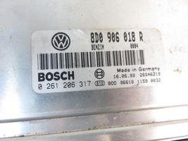 Volkswagen PASSAT B5 Variklio valdymo blokas 8d0906018r