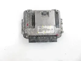 Ford Focus Variklio valdymo blokas 0281011701