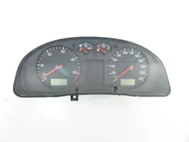 Volkswagen PASSAT B5 Compteur de vitesse tableau de bord 