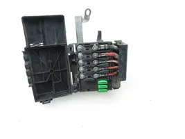 Volkswagen Golf IV Battery relay fuse 