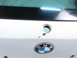 BMW X1 E84 Tylna klapa bagażnika 