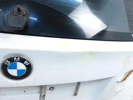 BMW 3 E90 E91 Aizmugurējais pārsegs (bagāžnieks) 