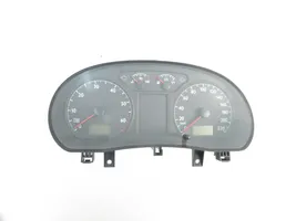 Volkswagen Polo IV 9N3 Geschwindigkeitsmesser Cockpit 