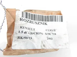 Renault Clio II Rozrusznik 