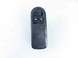 Renault Megane II Electric window control switch 