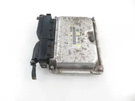 Volkswagen Bora Calculateur moteur ECU 0281010112