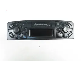 Mercedes-Benz C AMG W203 Radio/CD/DVD/GPS-pääyksikkö 