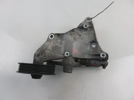 Opel Zafira A Engine mounting bracket 