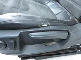 Volkswagen PASSAT CC Seat set 