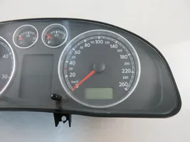 Volkswagen PASSAT B5.5 Speedometer (instrument cluster) 