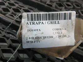 Toyota Corolla E120 E130 Atrapa chłodnicy / Grill 