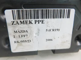 Mazda 5 Zamek drzwi przednich 