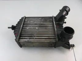 Fiat Punto (188) Chłodnica powietrza doładowującego / Intercooler 