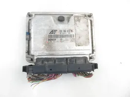 Ford Galaxy Calculateur moteur ECU 0281011821