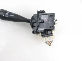 Toyota Yaris Leva/interruttore dell’indicatore di direzione e tergicristallo 