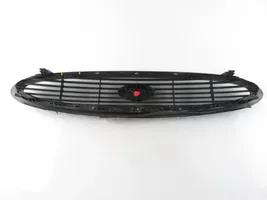 Ford Mondeo MK II Grille de calandre avant 