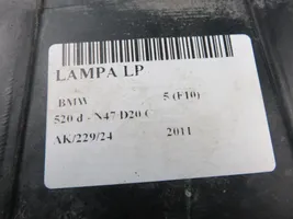 BMW 5 F10 F11 Lampa przednia 