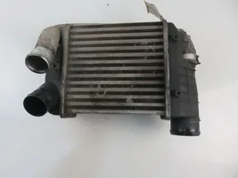 Audi A6 S6 C6 4F Chłodnica powietrza doładowującego / Intercooler 