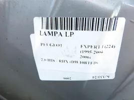 Peugeot Expert Lampa przednia 