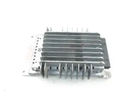 Audi A4 S4 B7 8E 8H Amplificatore 