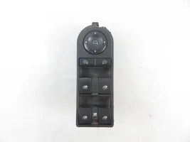Opel Zafira B Electric window control switch 