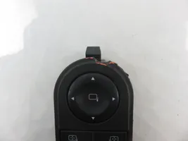 Opel Zafira B Electric window control switch 