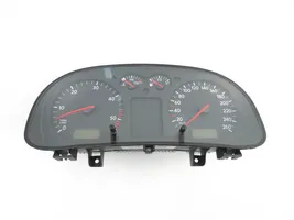 Volkswagen Bora Speedometer (instrument cluster) 0263611050