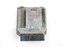 Volkswagen Touareg I Calculateur moteur ECU 0281011481