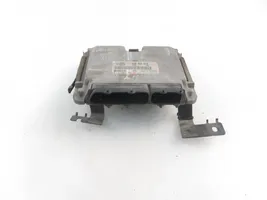 Volkswagen Golf IV Calculateur moteur ECU 0281001759